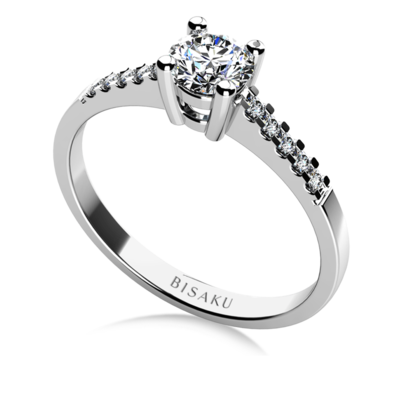 Engagement ring white gold Esme