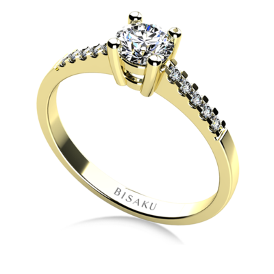 Engagement ring yellow gold Esme