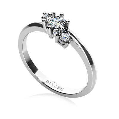 Engagement ring white gold Tiara