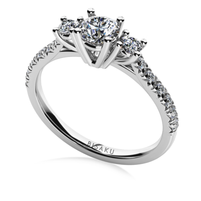 Engagement ring white gold Adele
