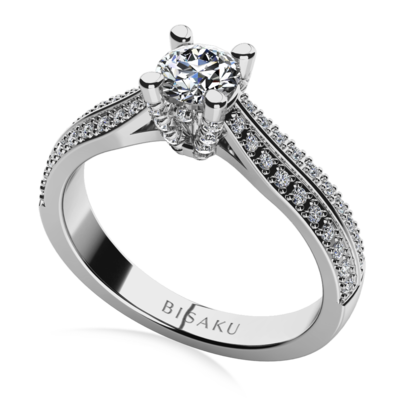 Engagement ring white gold Hazel